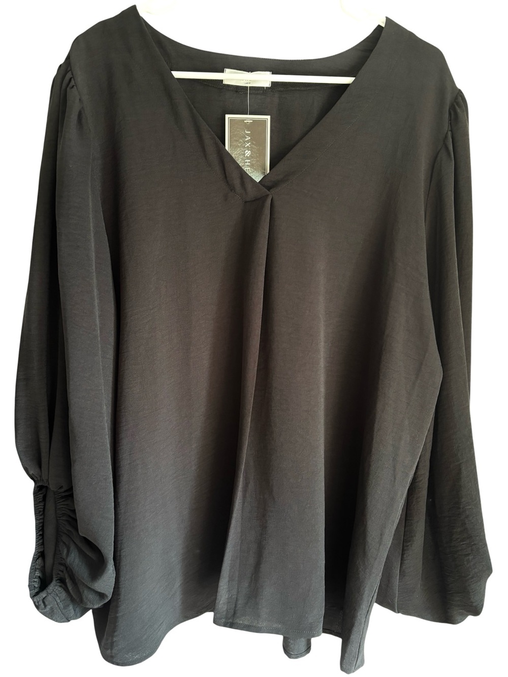 Jax & Henley women’s size large black blouse vneck NWT balloon sleeves flowy top